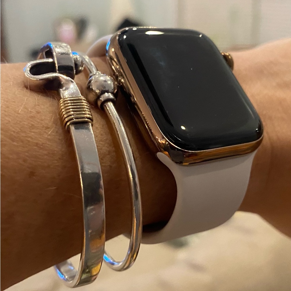Gold and White Apple 4 Watch